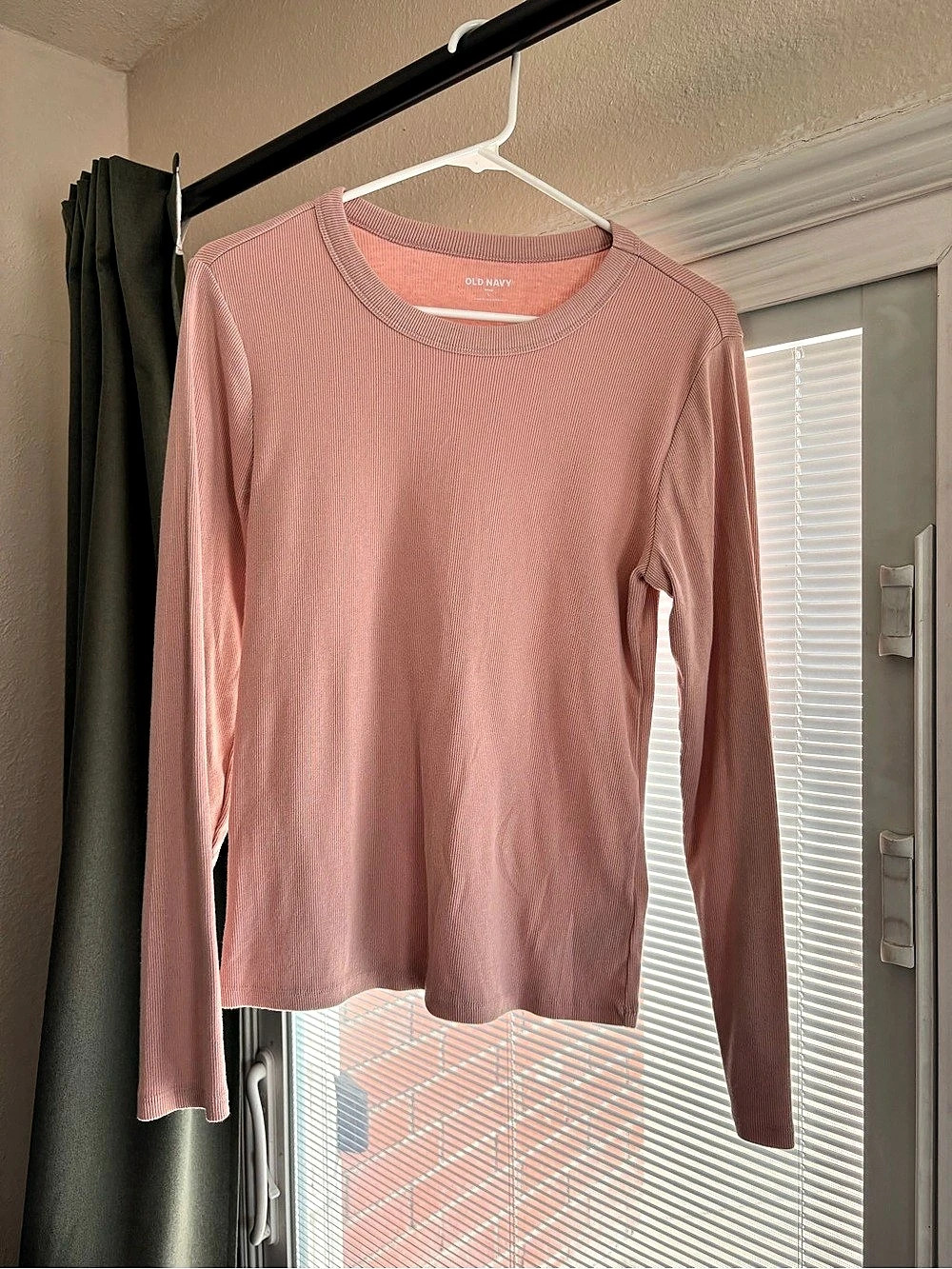 Old Navy Long Sleeve Tee